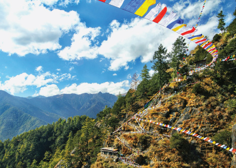 Prayer's Flags on Bumdra Trek Prayer's Flags on Bumdra Trek
