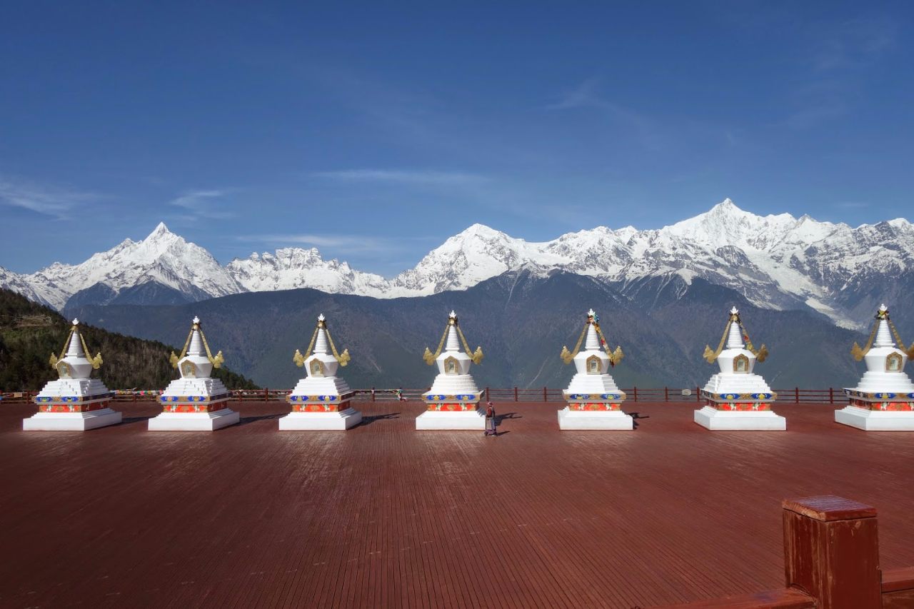 Meili Snow Mountains China walking tour Meili Snow Mountains China walking tour