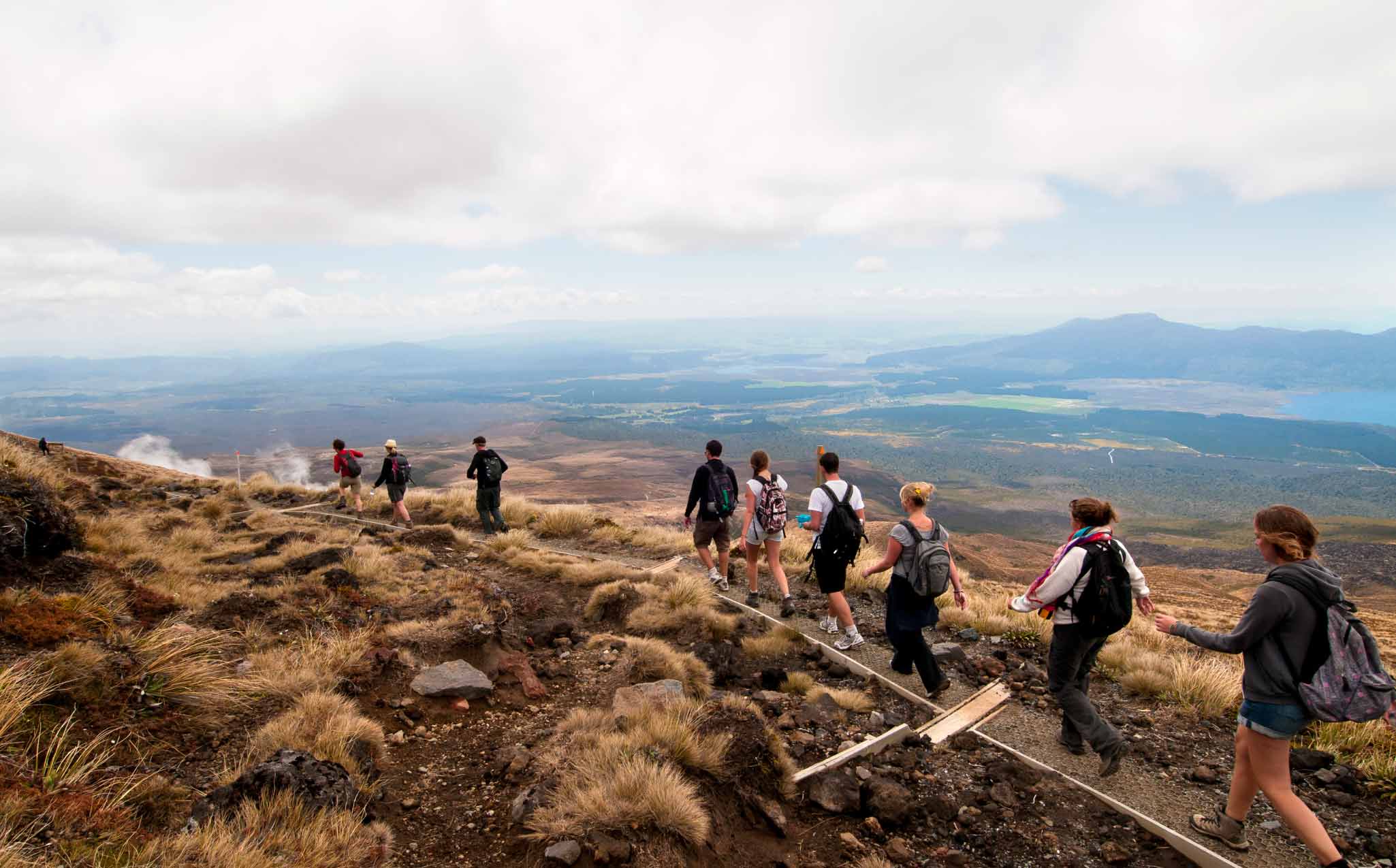 Tongariro Alpine Crossing Walk Tongariro Alpine Crossing Walk
